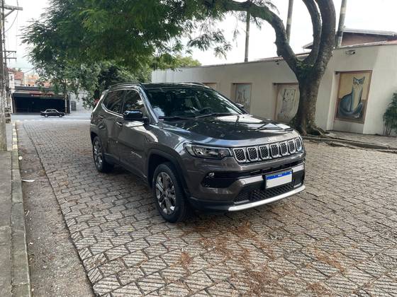 JEEP COMPASS 1.3 T270 TURBO FLEX LONGITUDE AT6 JEEP COMPASS 1.3 T270 TURBO FLEX LONGITUDE AT6